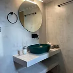 Relaxation Apartament Messíni